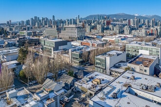 7 6th Av W, Vancouver, BC - VUE AÉRIENNE  vue de carte