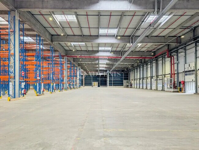 Plus de détails pour Industriel/Logistique à vendre