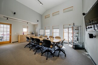 Plus de détails pour 5222 Main St, Downers Grove, IL - Bureau à vendre