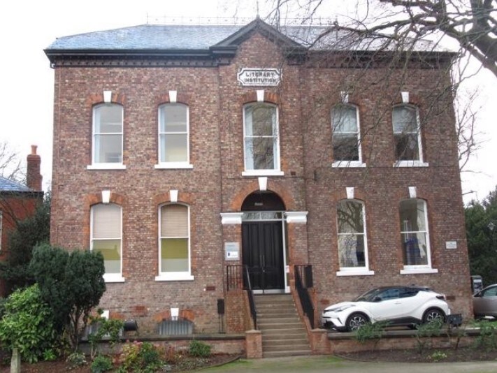 Cheadle Green, Cheadle à louer - Photo de l’immeuble – Image 1 sur 3