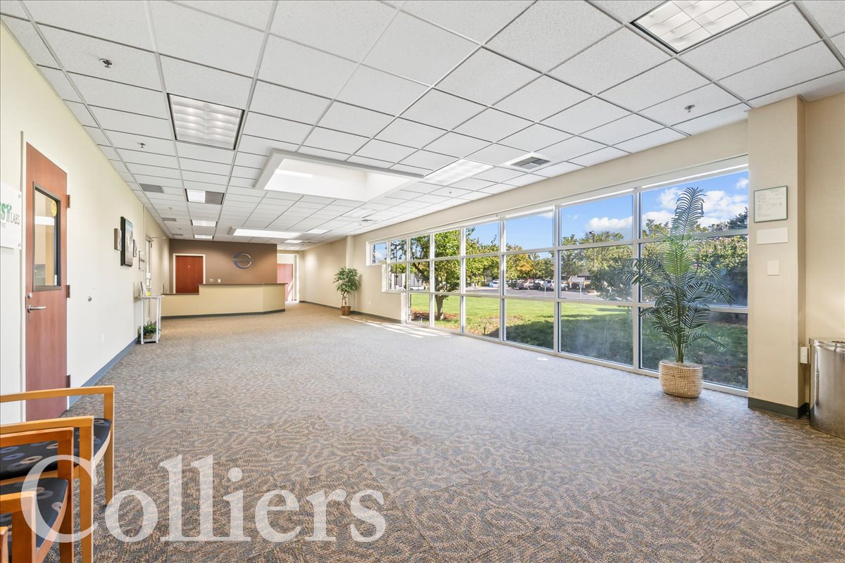 745 S Progress Ave, Meridian, ID à vendre Photo intérieure– Image 1 sur 10