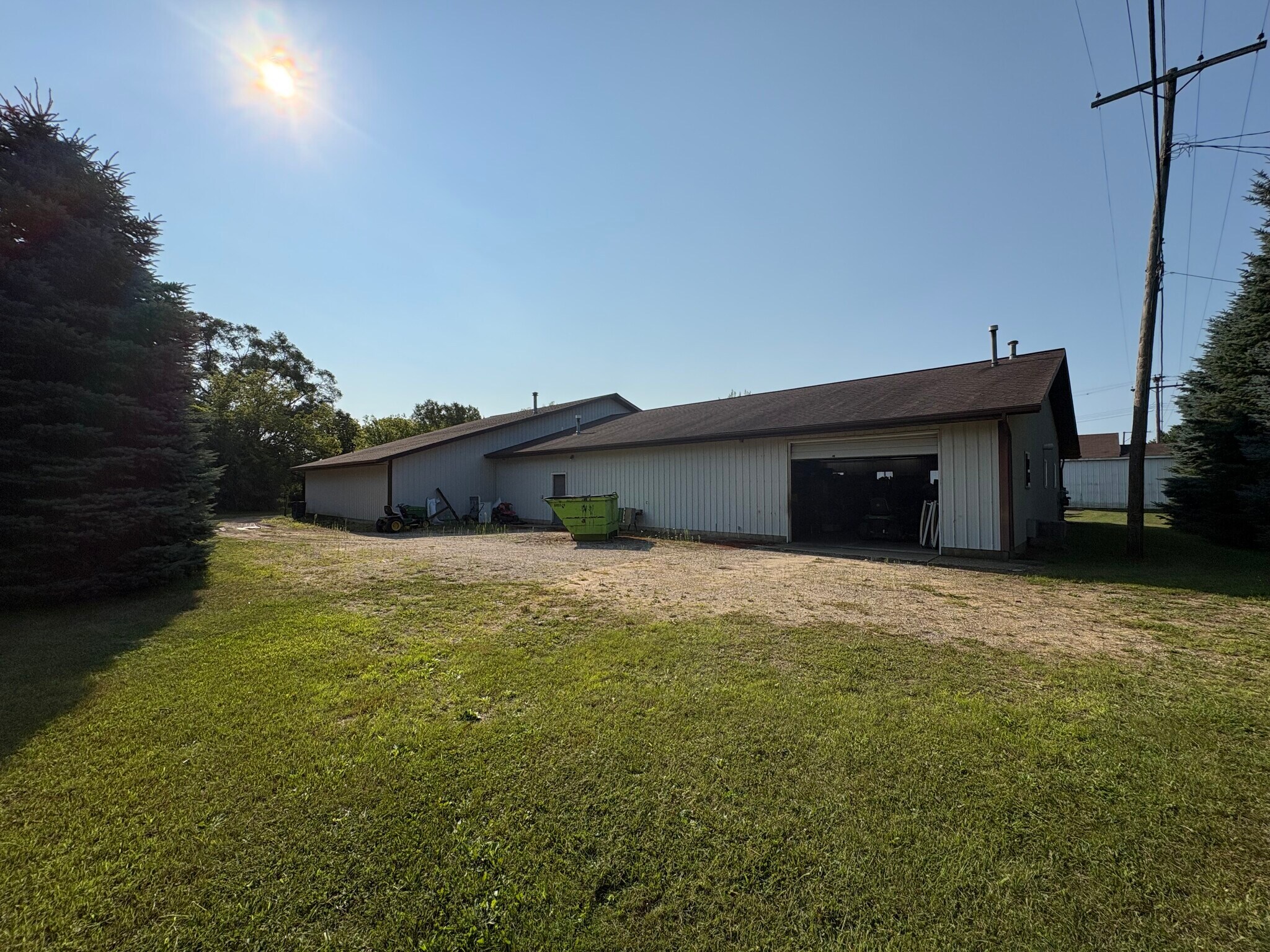 1025 E Huron Ave, Bad Axe, MI à vendre Photo principale– Image 1 sur 5