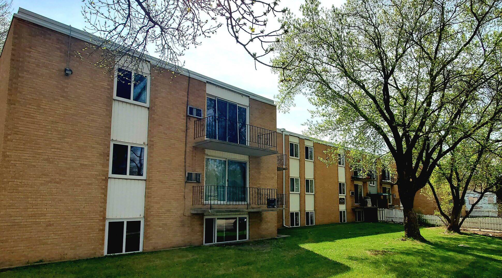 412 B Av N, Saskatoon, SK à vendre Photo de l’immeuble– Image 1 sur 7