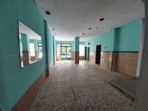 Local commercial dans Alcalá de Henares, Madrid à louer Photo intérieure– Image 2 sur 14