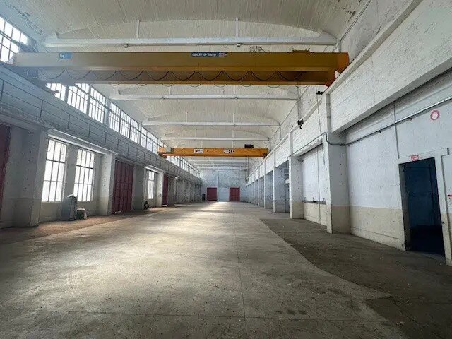 Plus de détails pour Industriel/Logistique à louer