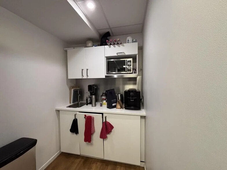 12 Rue De La Bourse, Paris à louer - Photo de l’immeuble – Image 2 sur 14