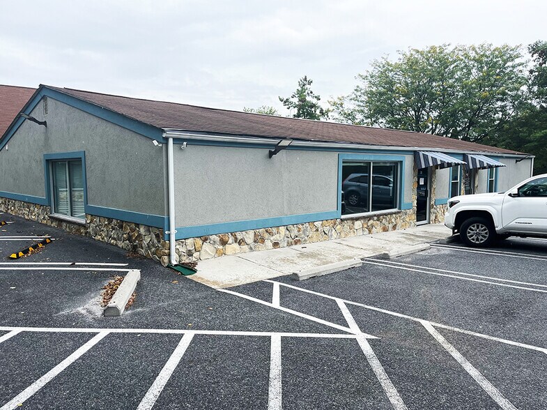 37 S Cranberry Rd, Westminster, MD à louer - Photo de l’immeuble – Image 2 sur 5