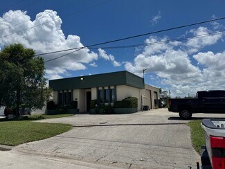 Plus de détails pour 1029 SE 12th Ct, Cape Coral, FL - Industriel/Logistique à louer