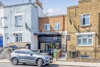 Plus de détails pour 49 Green Lanes, Londres - Industriel/Logistique à louer