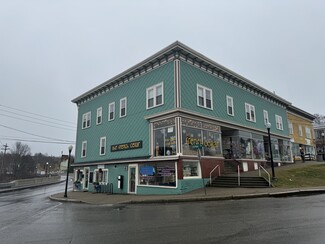 Plus de détails pour 4 Colonial Way, Machias, ME - Local commercial à vendre