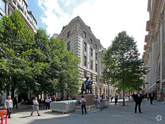 Plus de détails pour 1-3 Royal Exchange Buildings, London - Bureau à louer