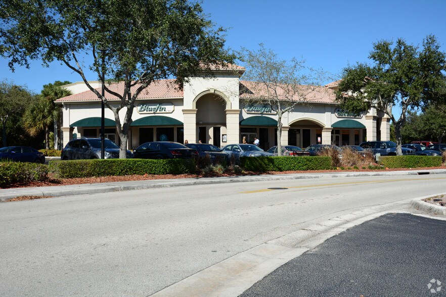 861 Yamato Rd, Boca Raton, FL à louer - Photo principale – Image 1 sur 13