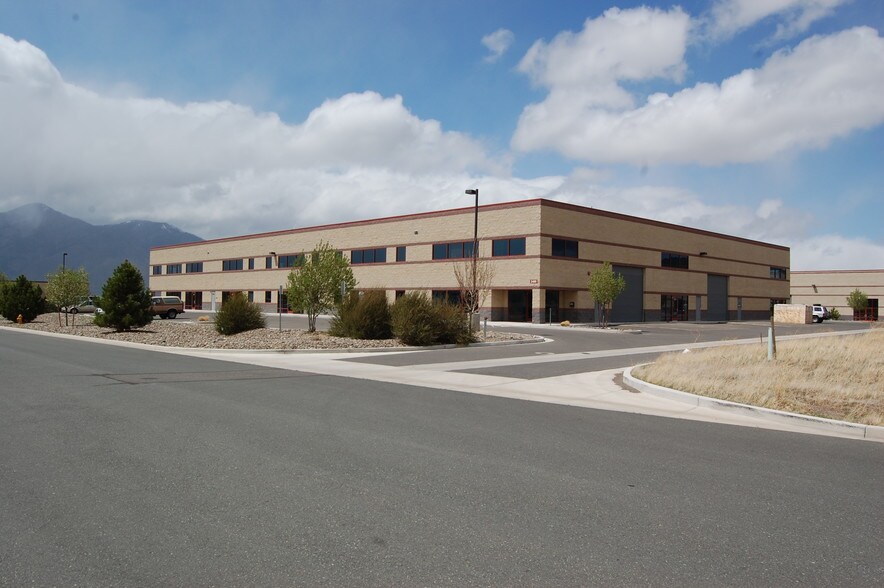 2480 Precision Dr, Minden, NV à louer - Photo principale – Image 1 sur 7
