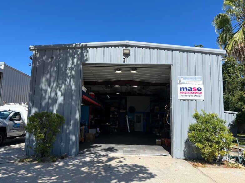 4765 Spring Ave, Clearwater, FL à louer - Photo de l’immeuble – Image 2 sur 17