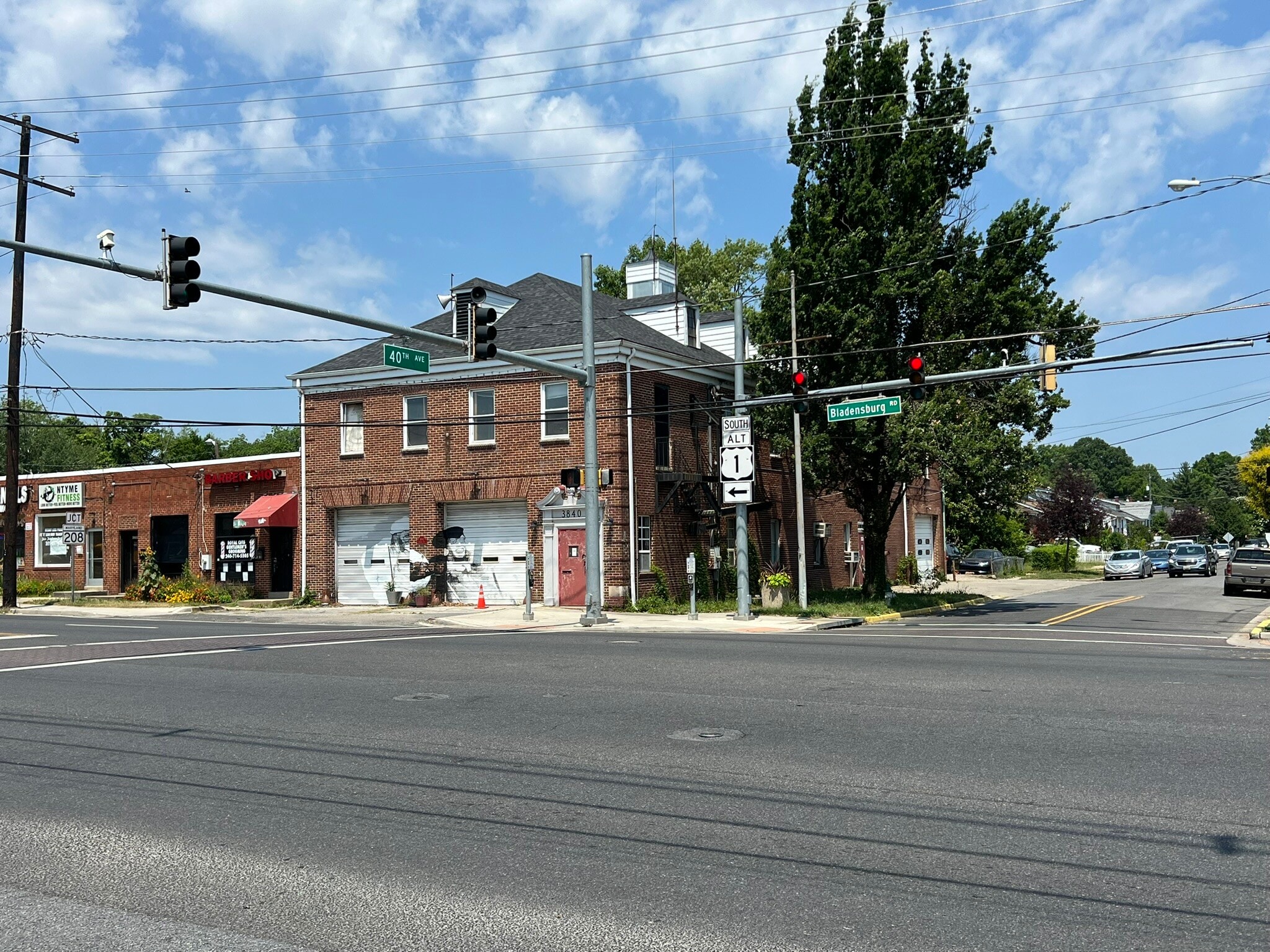 3840 Bladensburg Rd, Brentwood, MD à louer Photo principale– Image 1 sur 13