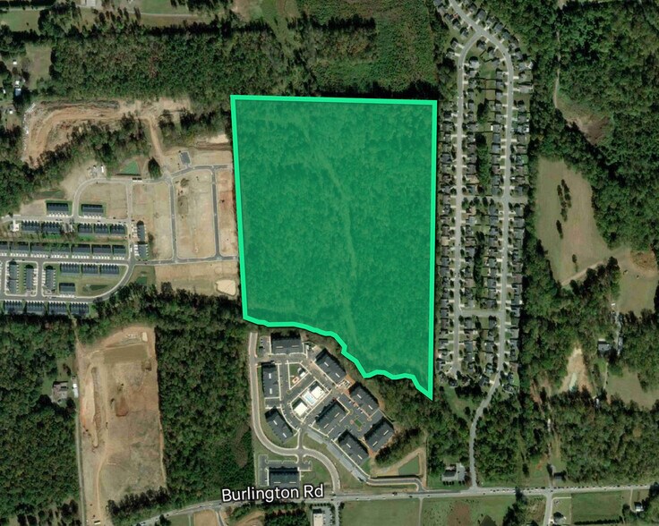 7243 Burlington Rd, Whitsett, NC à vendre - Photo de l’immeuble – Image 1 sur 2