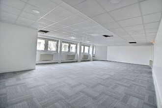 79 Rue Jean Jacques Rousseau, Suresnes à louer Photo intérieure– Image 1 sur 6