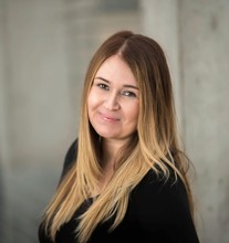 Lisa Priest