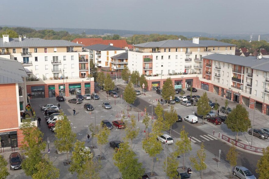 7 Rue Maurice Segonds, Beauvais à louer - Photo de l’immeuble – Image 1 sur 5