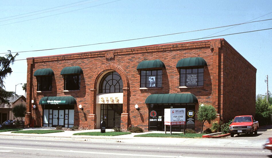 3755 Washington Blvd, Fremont, CA à louer - Photo de l’immeuble – Image 2 sur 15