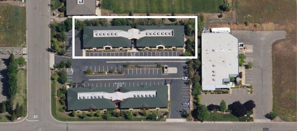 1037 Suncast Ln, El Dorado Hills, CA à louer - Aérien – Image 3 sur 5