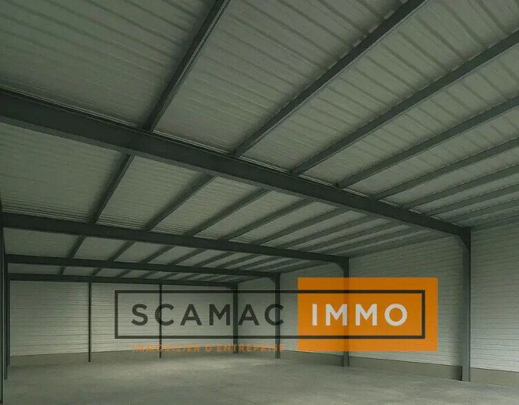 Industriel/Logistique dans Rognac à louer - Photo de l’immeuble – Image 1 sur 7