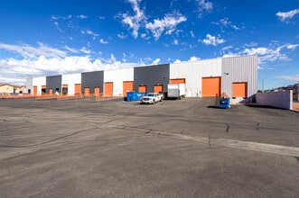 4955 Steptoe St, Las Vegas, NV à louer Photo intérieure– Image 2 sur 9