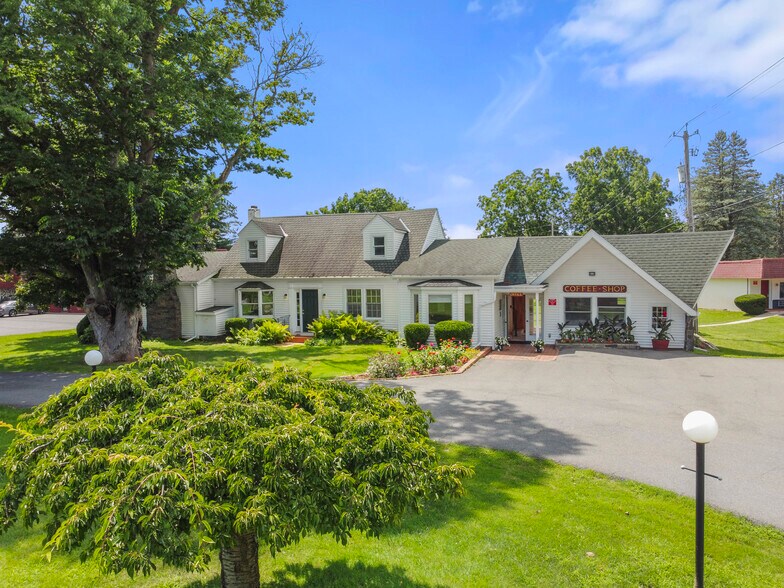 3093 US Highway 9, Valatie, NY à vendre - Photo de l’immeuble – Image 3 sur 62