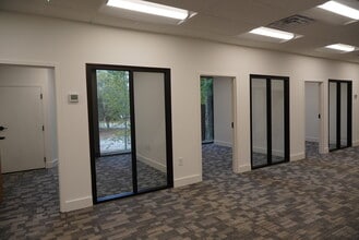 1010 Huntcliff, Atlanta, GA à louer Photo intérieure– Image 2 sur 16