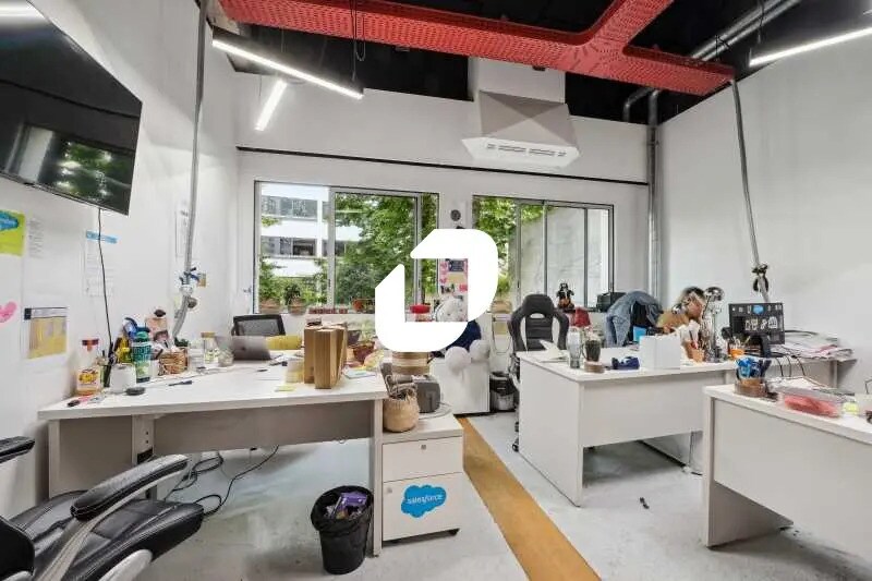 Bureau dans Paris à louer - Photo de l’immeuble – Image 3 sur 16