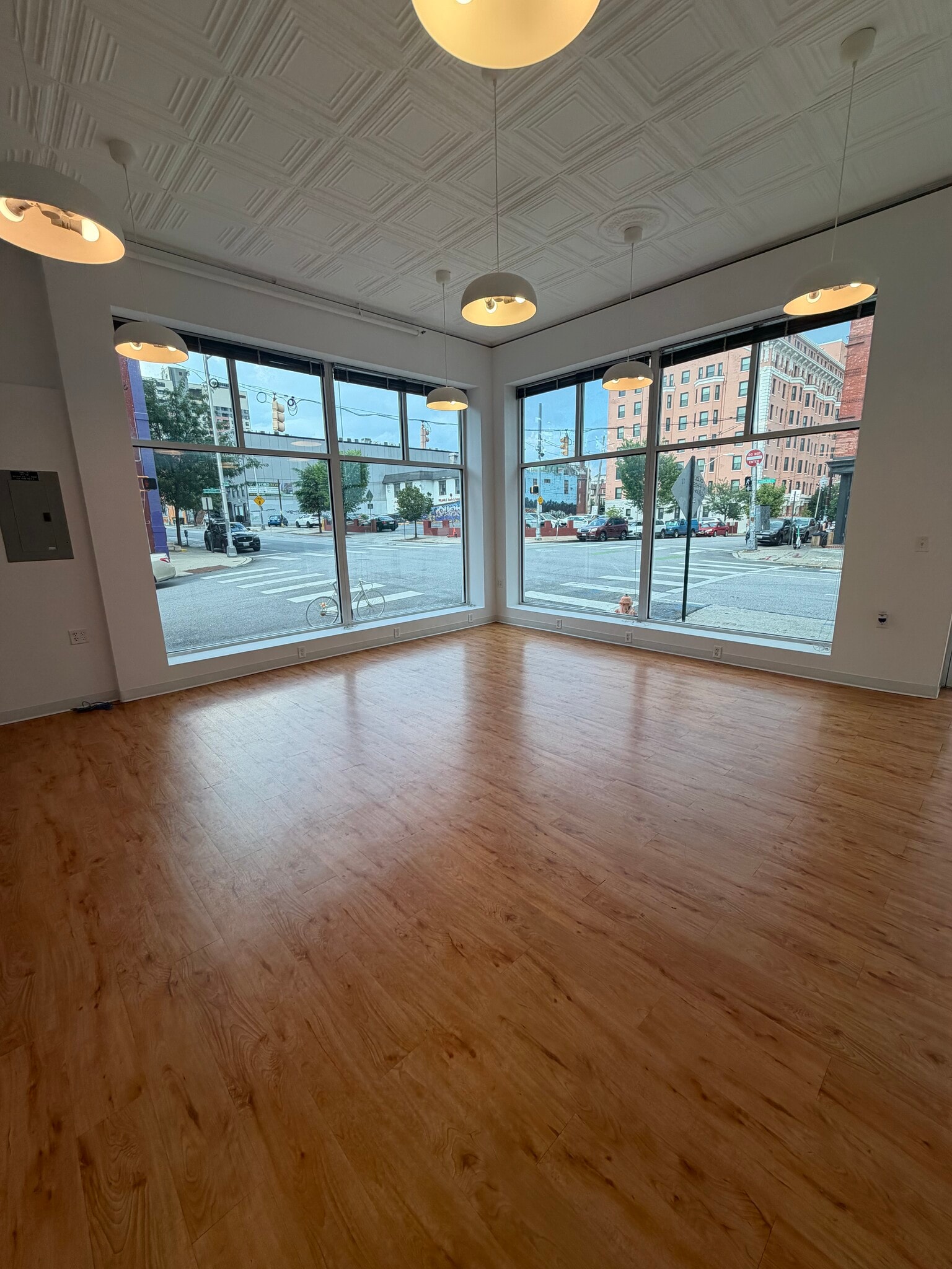 1734 Maryland Ave, Baltimore, MD à louer Photo de l’immeuble– Image 1 sur 9