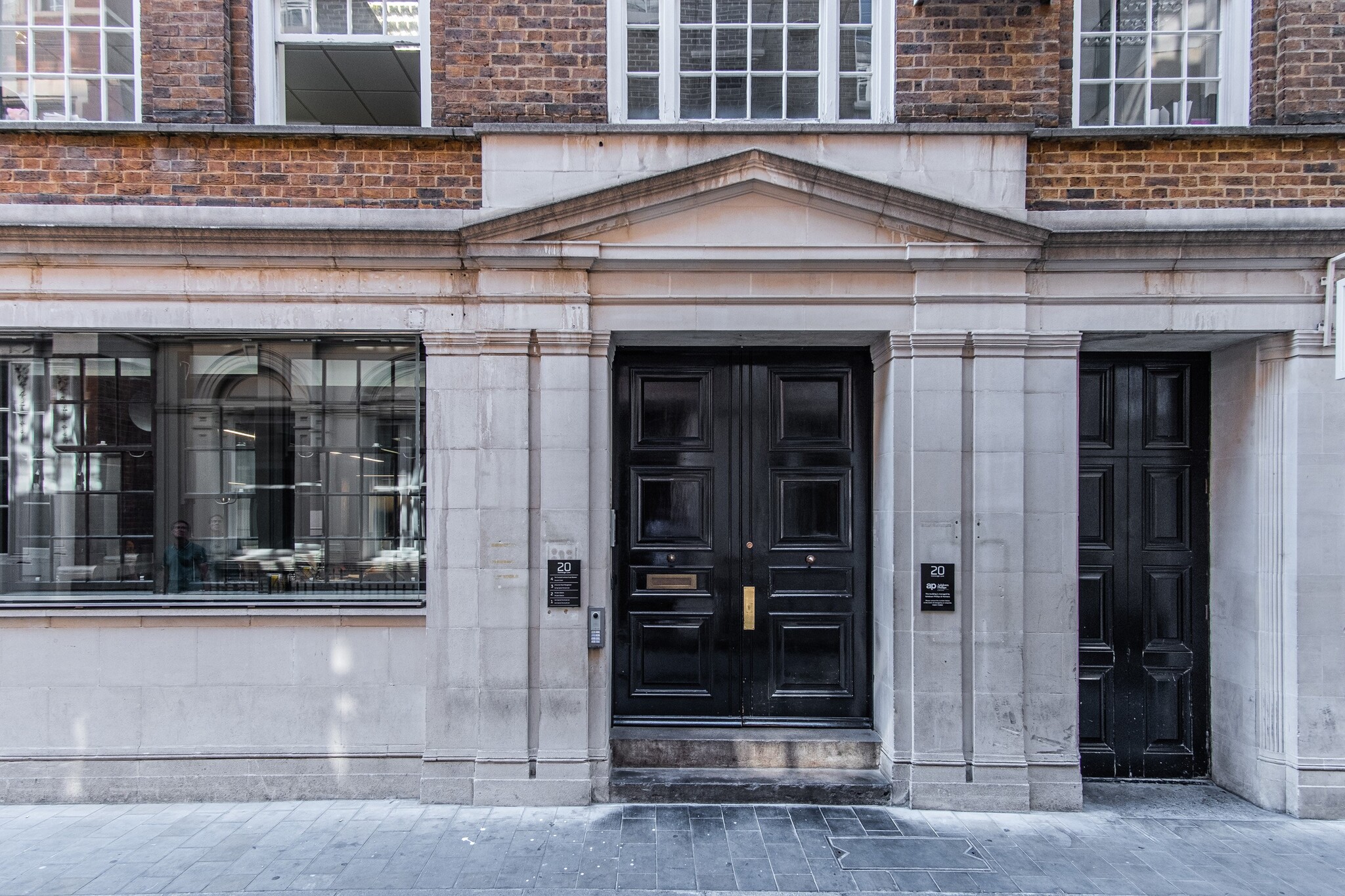 20 Ironmonger Ln, Londres à louer Photo de l’immeuble– Image 1 sur 11