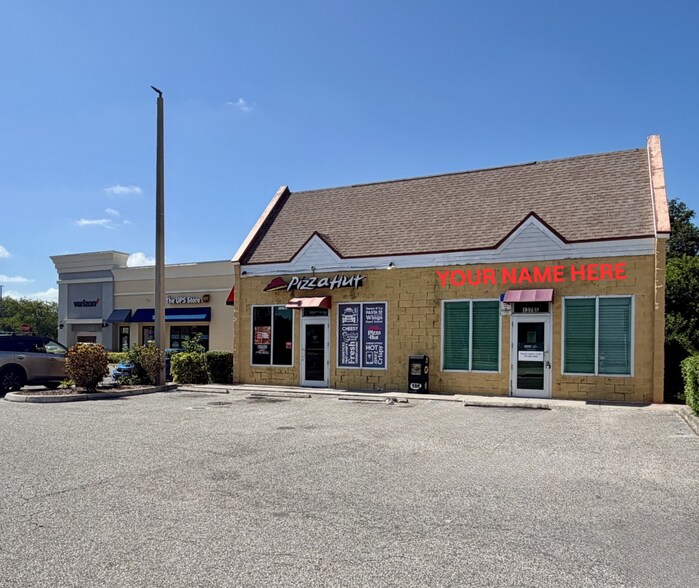 13785-13789 Walsingham Rd, Largo, FL à louer - Photo de l’immeuble – Image 1 sur 6