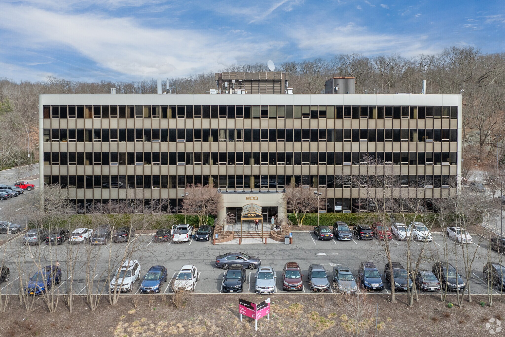 550 Mamaroneck Ave, Harrison, NY à louer Photo principale– Image 1 sur 19