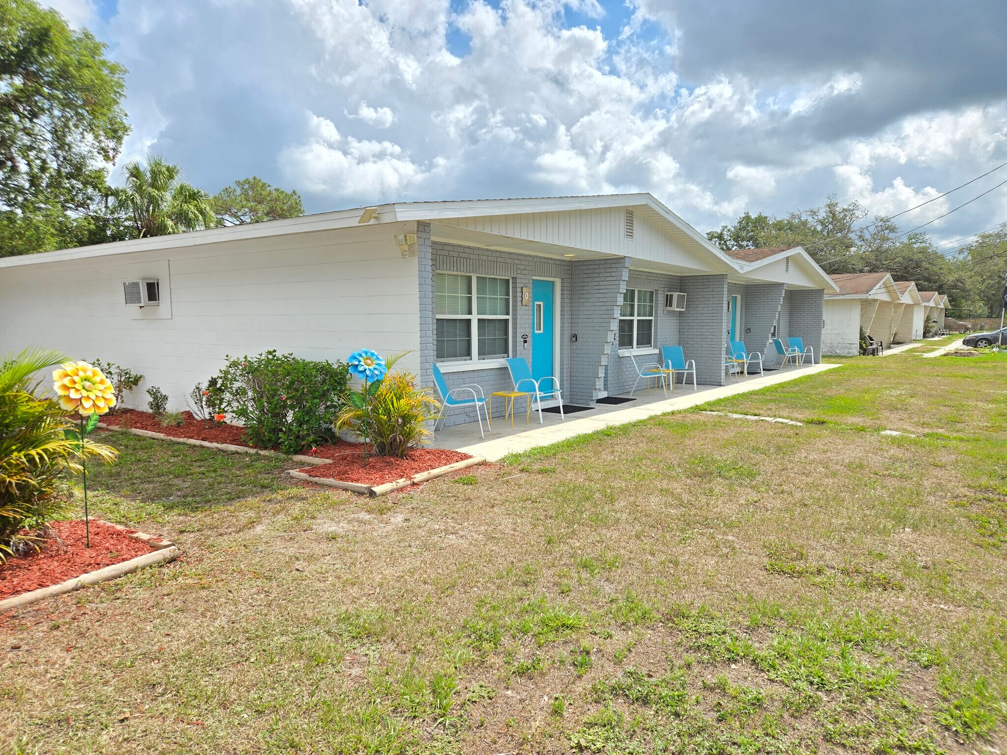2210 Irene St, Lutz, FL à vendre Photo principale– Image 1 sur 2