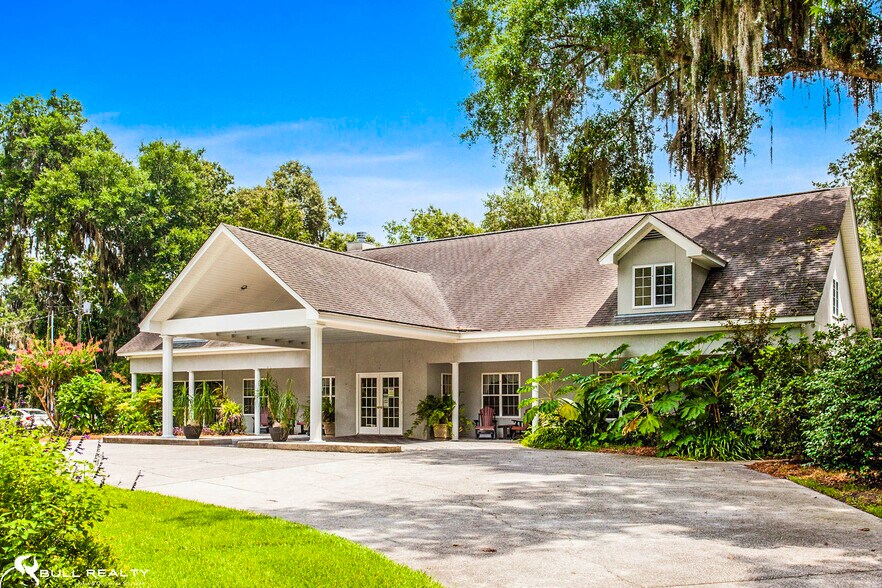 8510 Whitefield Ave, Savannah, GA à vendre - Photo de l’immeuble – Image 3 sur 17
