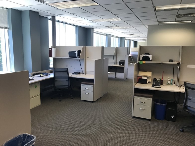 7645 Lyndale Ave, Richfield, MN à louer - Photo intérieure – Image 3 sur 7