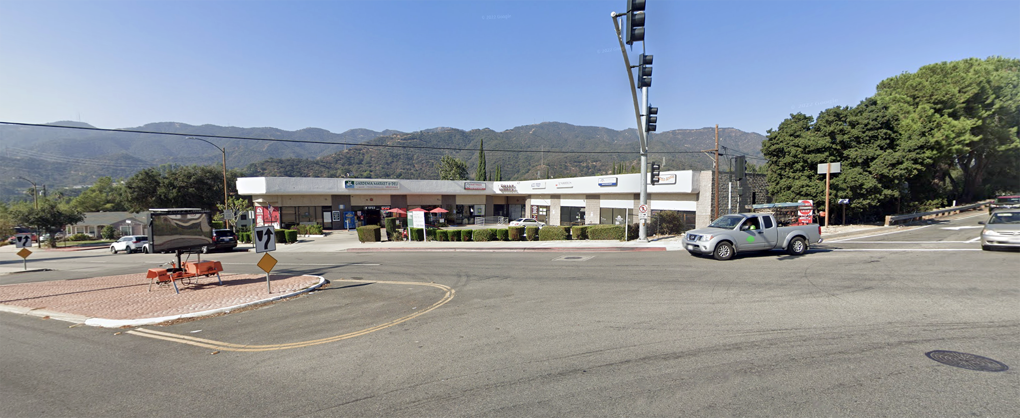 4121 Pennsylvania Ave, Glendale, CA à louer Photo principale– Image 1 sur 7