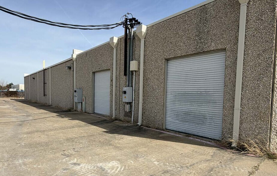 1930 Alpha Dr, Rockwall, TX à louer - Photo de l’immeuble – Image 3 sur 5