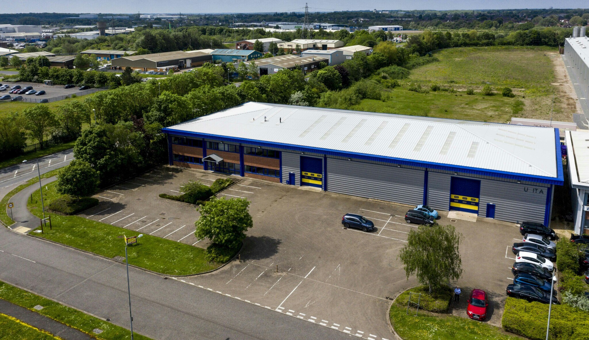 Arkwright Rd, Corby à louer Photo de l’immeuble– Image 1 sur 14
