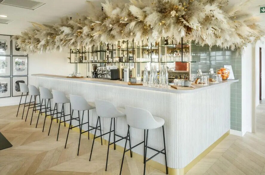 Bureau dans Paris à louer - Photo de l’immeuble – Image 3 sur 11