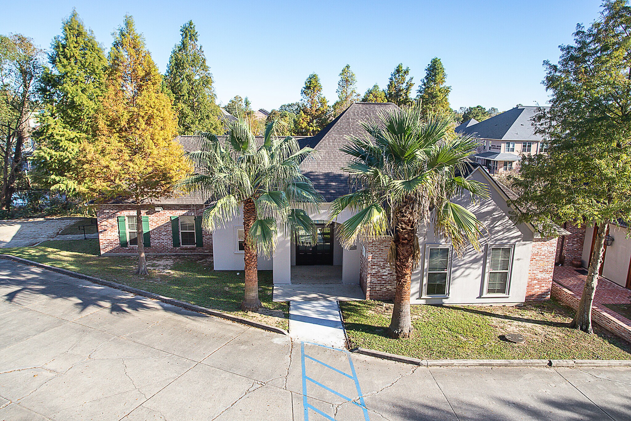 10620 Timberlake Ave, Baton Rouge, LA à louer Photo principale– Image 1 sur 22