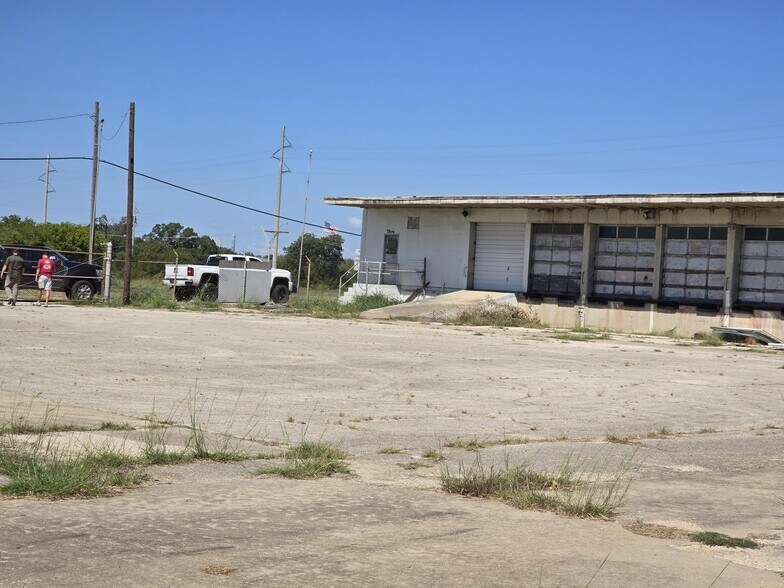 1306 I-35 Interstate Frontage 76240, Gainesville, TX à vendre - Photo de l’immeuble – Image 2 sur 8