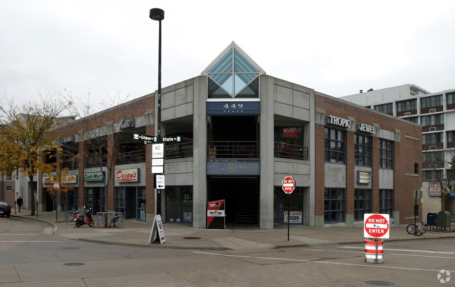 449 State St, Madison, WI à louer - Photo de l’immeuble – Image 2 sur 7