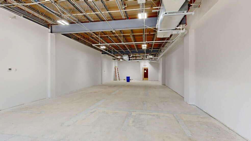 6677-6683 Delmar Blvd, University City, MO à louer - Numérisation 3D Matterport – Image 2 sur 12