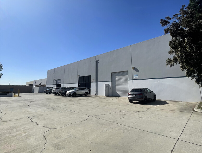 12410-12420 Clark St, Santa Fe Springs, CA à louer - Photo intérieure – Image 2 sur 14