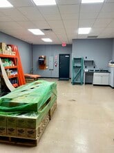 2772-2788 Muegge Rd, Saint Charles, MO à louer Photo intérieure– Image 2 sur 5