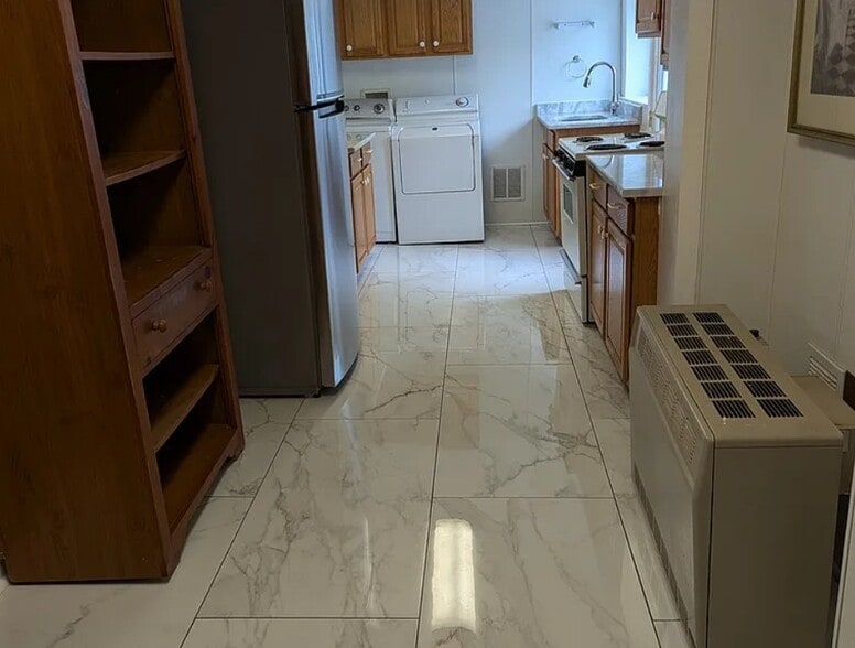 345 W Patrick St, Frederick, MD à vendre - Photo intérieure – Image 1 sur 7
