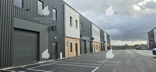 Plus de détails pour 9 Rue Marguerite Aumerle, Persan - Local d’activités à vendre