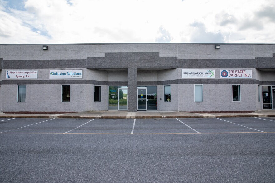 1001-1019 Mattlind Way, Milford, DE à louer - Photo de l’immeuble – Image 2 sur 30